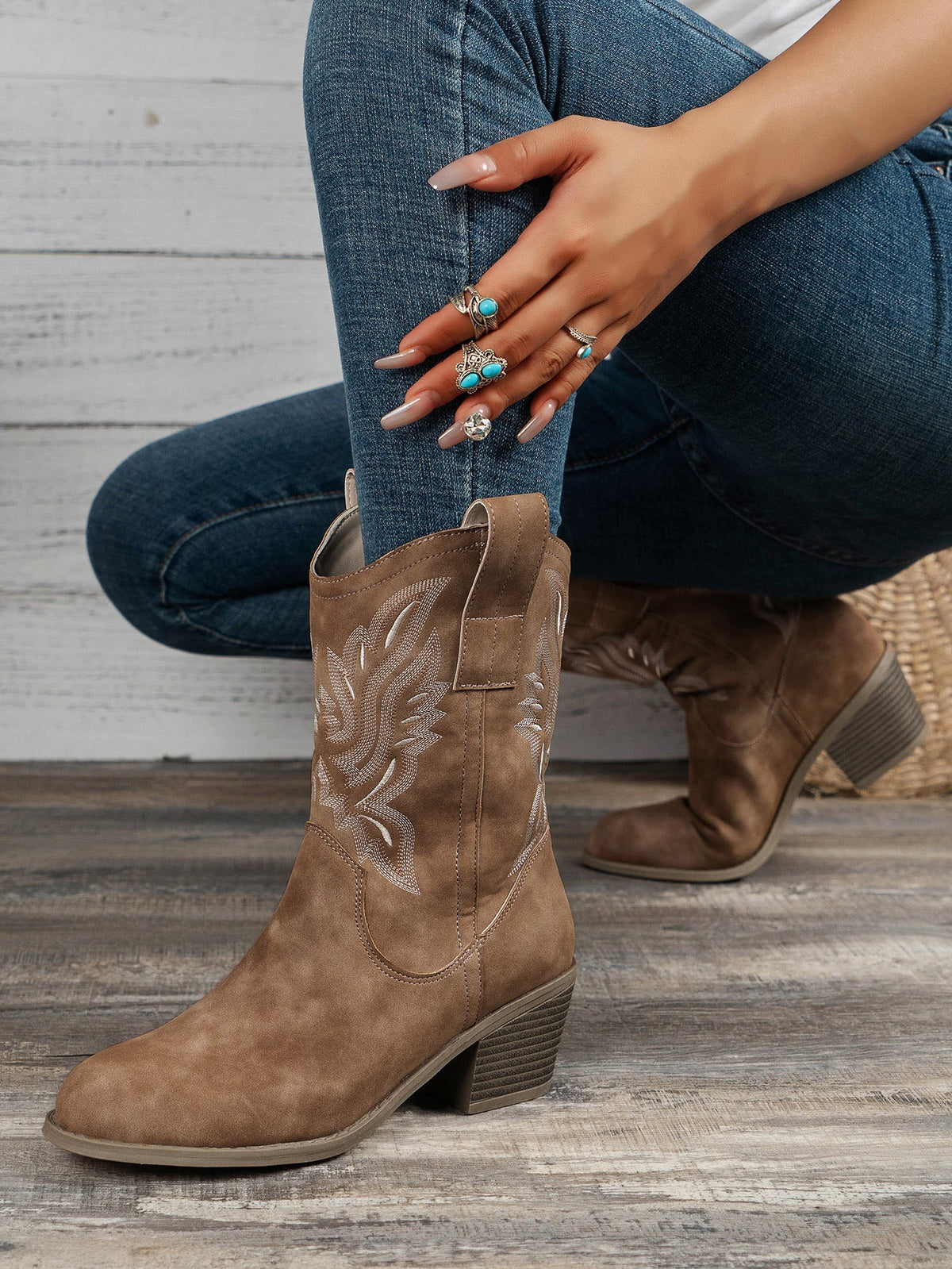 Moncelia Bianca Embroidered Mid-Calf Western Boots