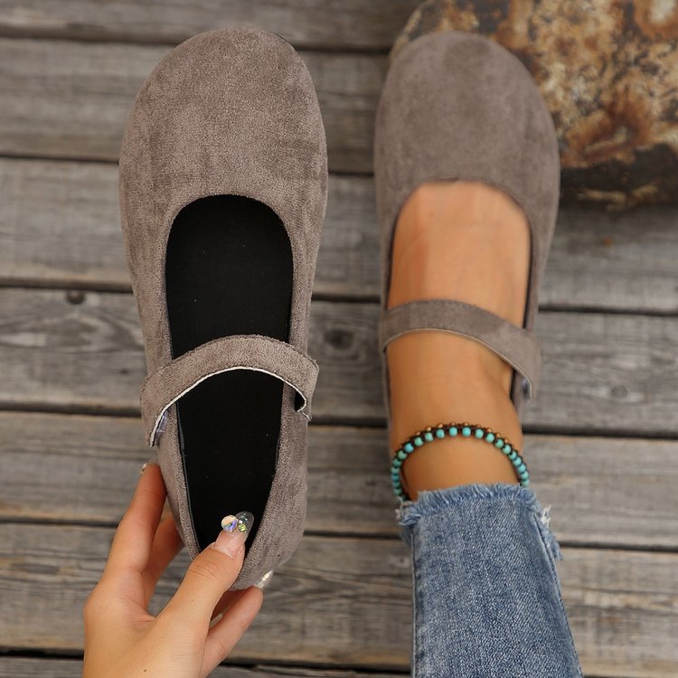 Moncelia Cindy Soft Faux Suede Mary Jane Flats