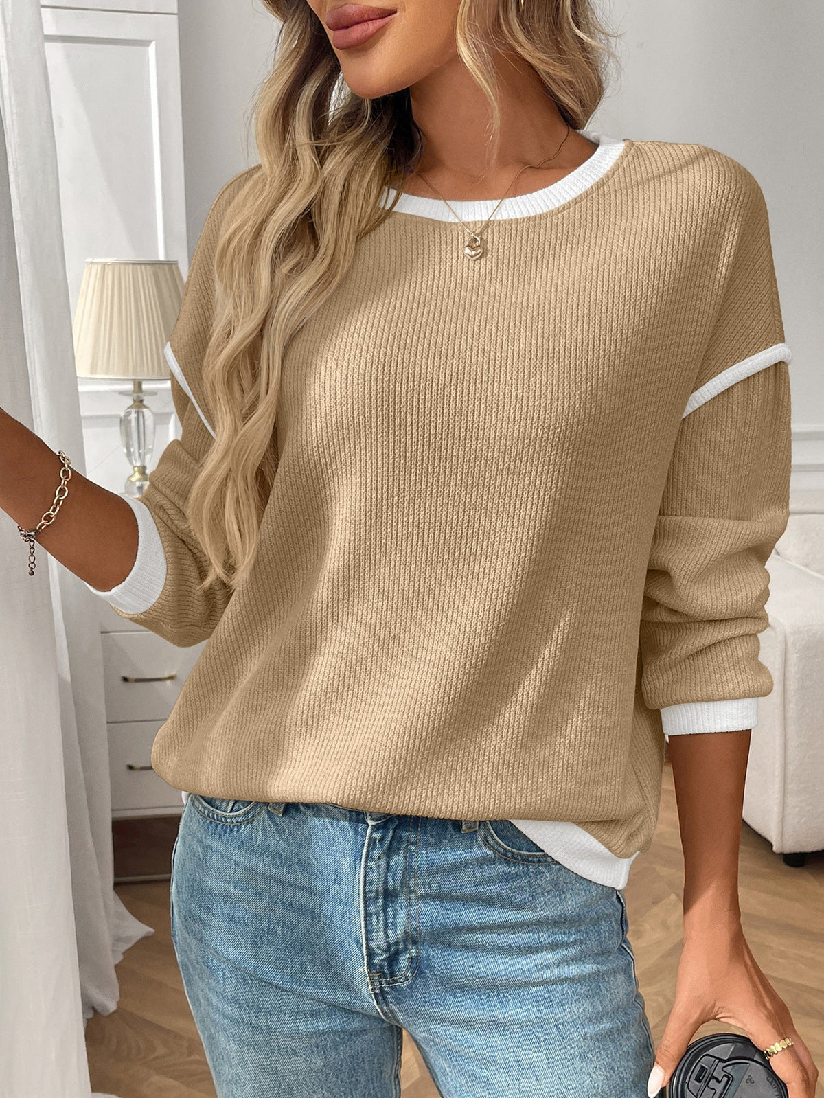 Moncelia Bruna Contrast-Trim Ribbed Knit Top