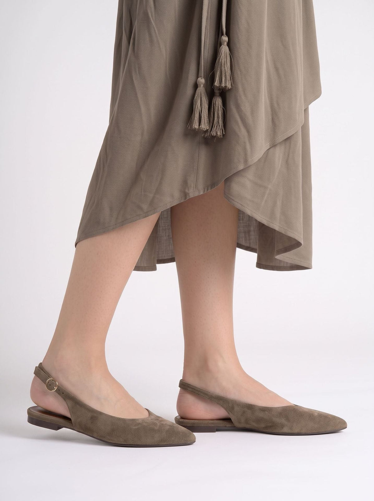 Moncelia brown pointed toe slingback ballet flats, side view, pointed toe in focus, women's sizes 5 to 9.5