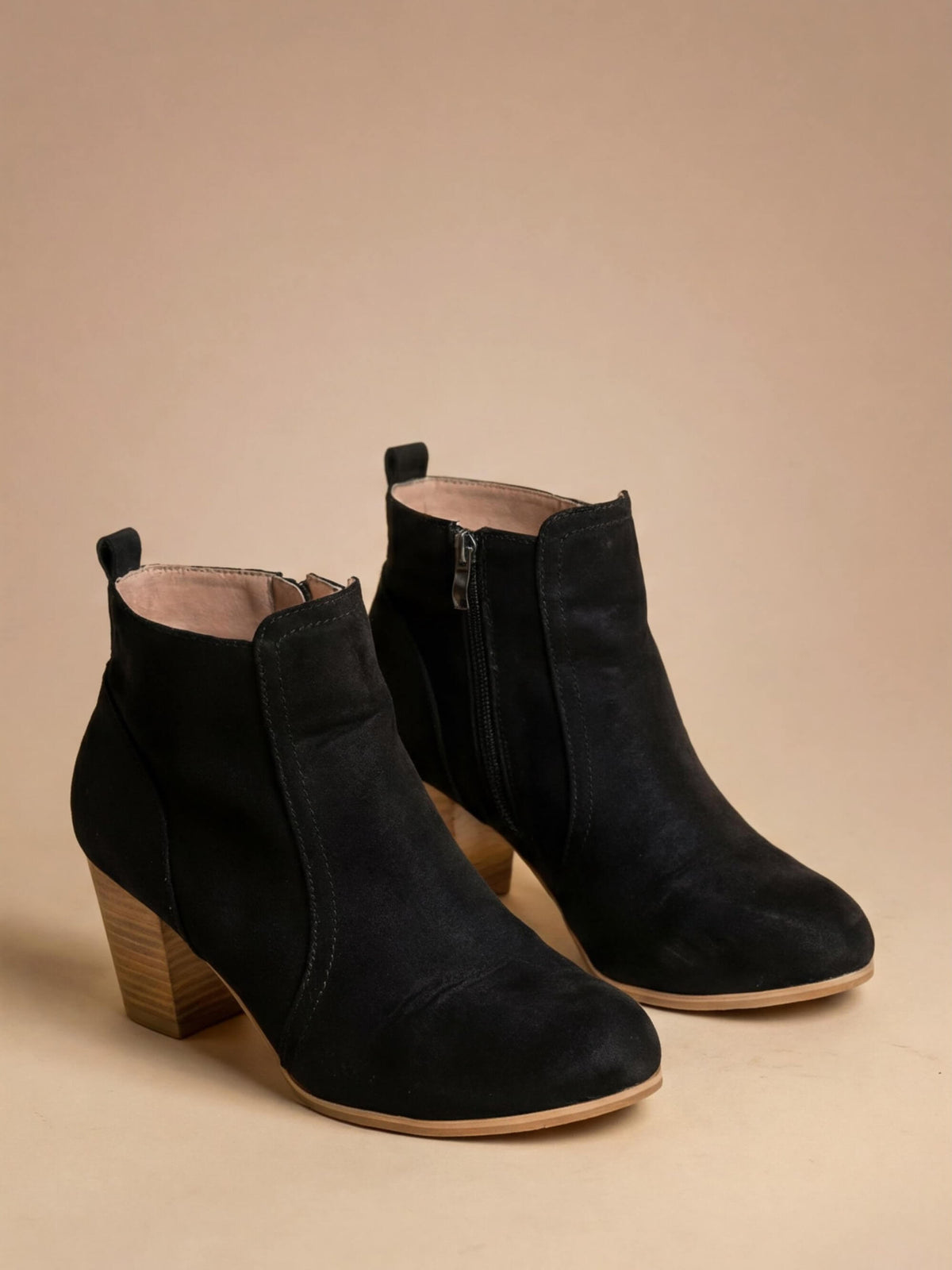 Moncelia Silvana Suede Block Heel Ankle Boots