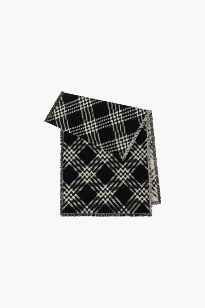 Moncelia Avarelle Plaid Scarf
