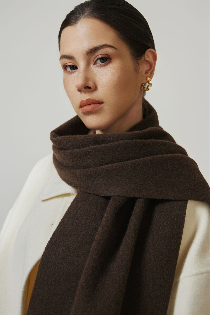 Moncelia Elvion Lambswool-Blend Scarf