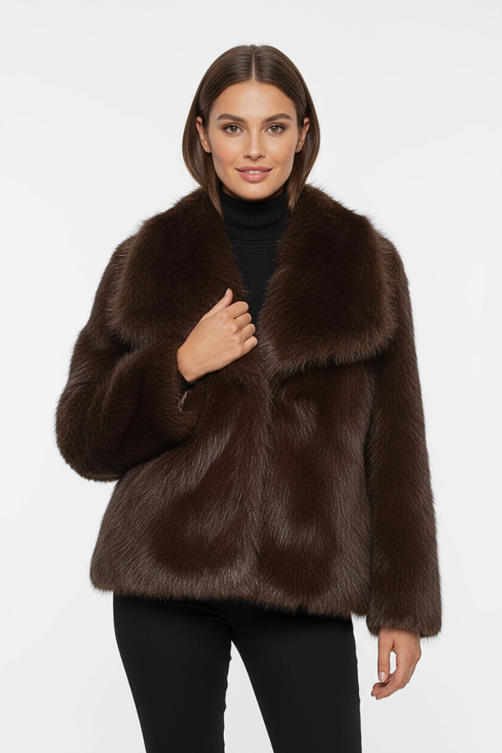 Moncelia Ebba Faux Fur Wide Collar Short Coat