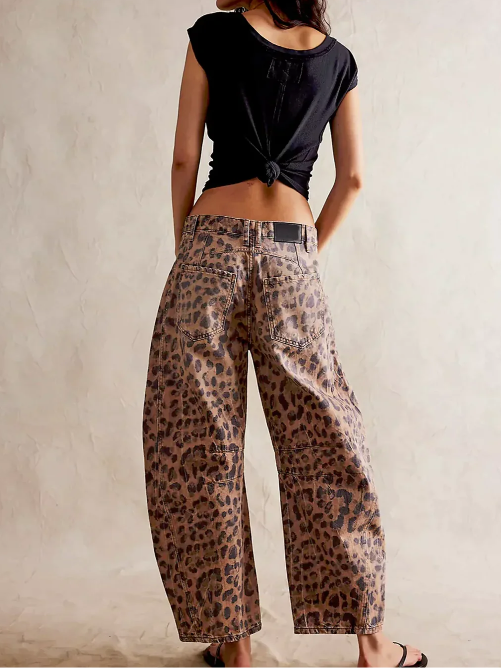 Moncelia Kathleen Sculpted Barrel Leg Denim Jeans