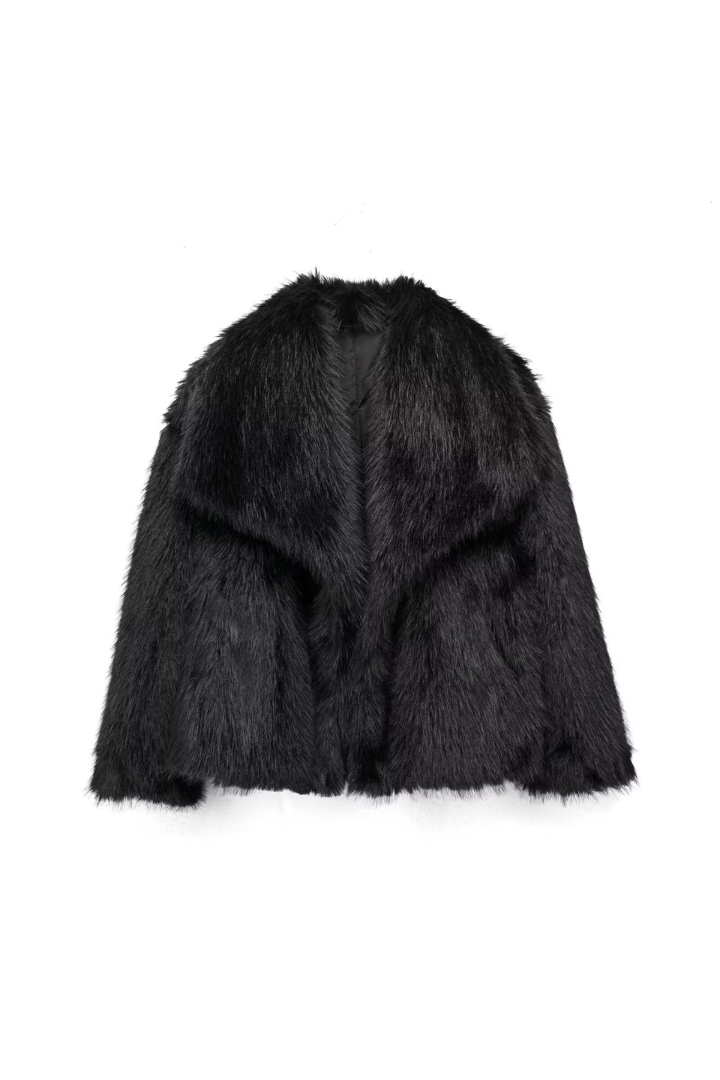 Moncelia Ebba Faux Fur Wide Collar Short Coat