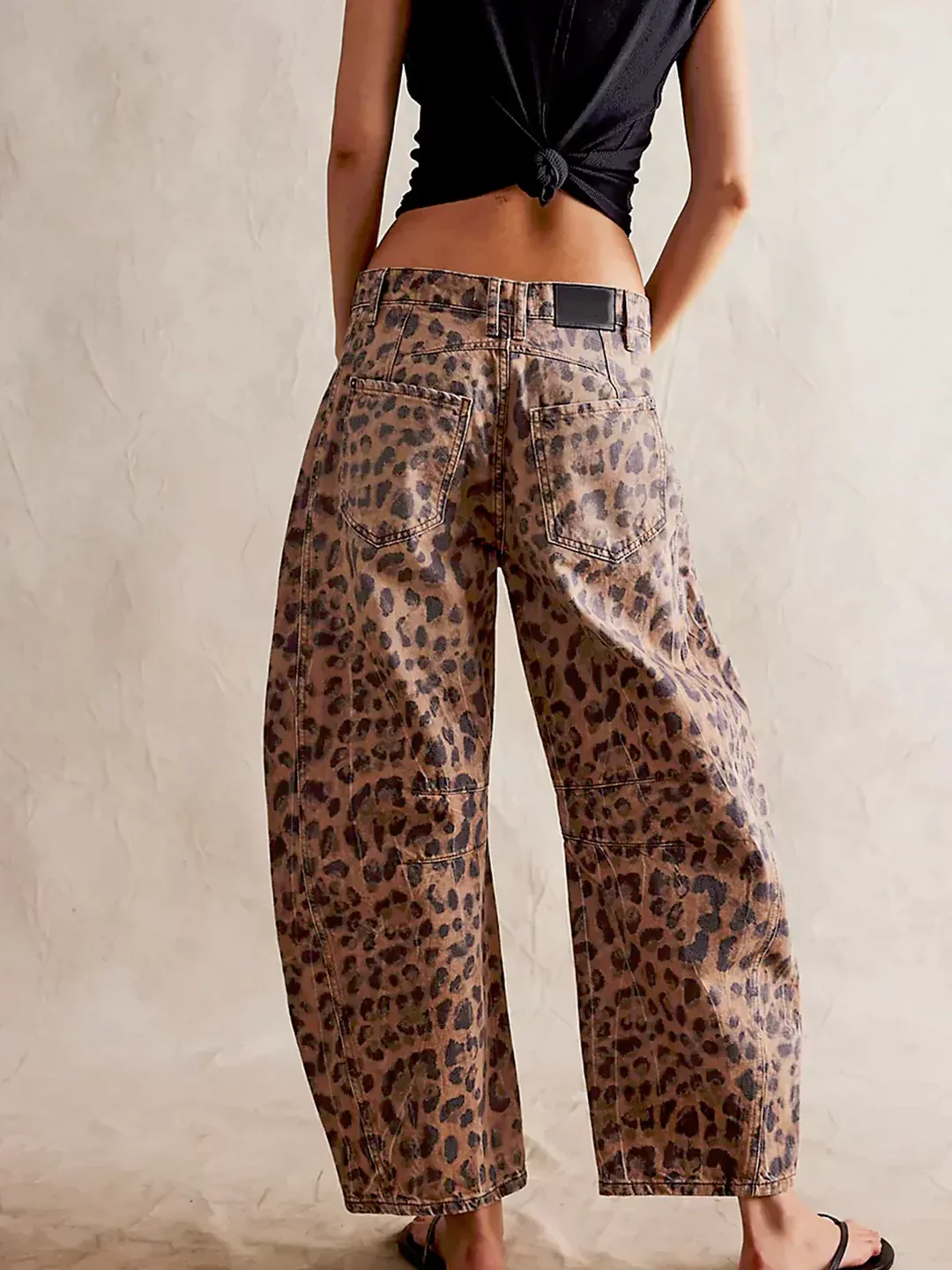 Moncelia Kathleen Sculpted Barrel Leg Denim Jeans