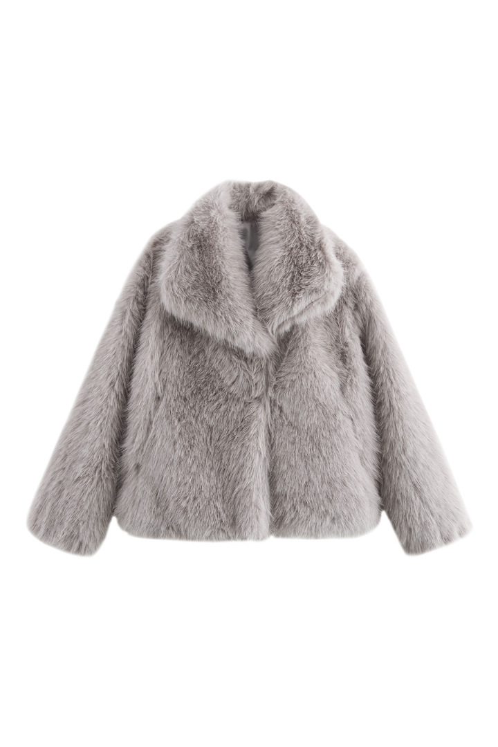 Moncelia Ebba Faux Fur Wide Collar Short Coat