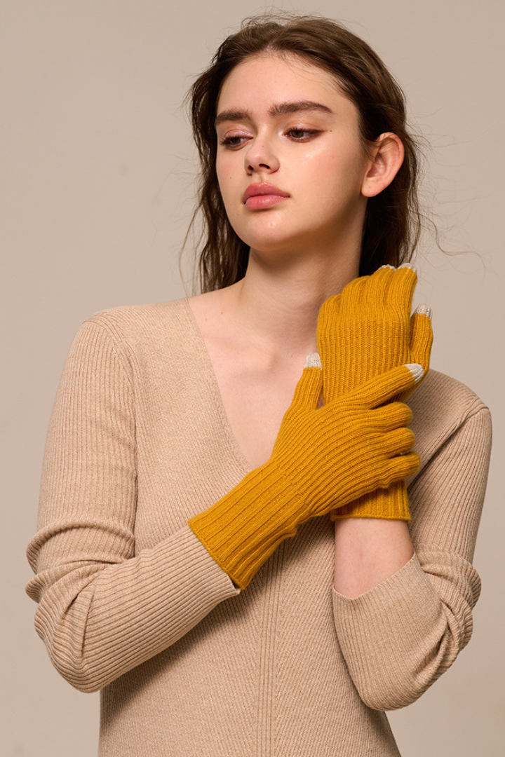 Moncelia Solane Cashmere-Blend Gloves