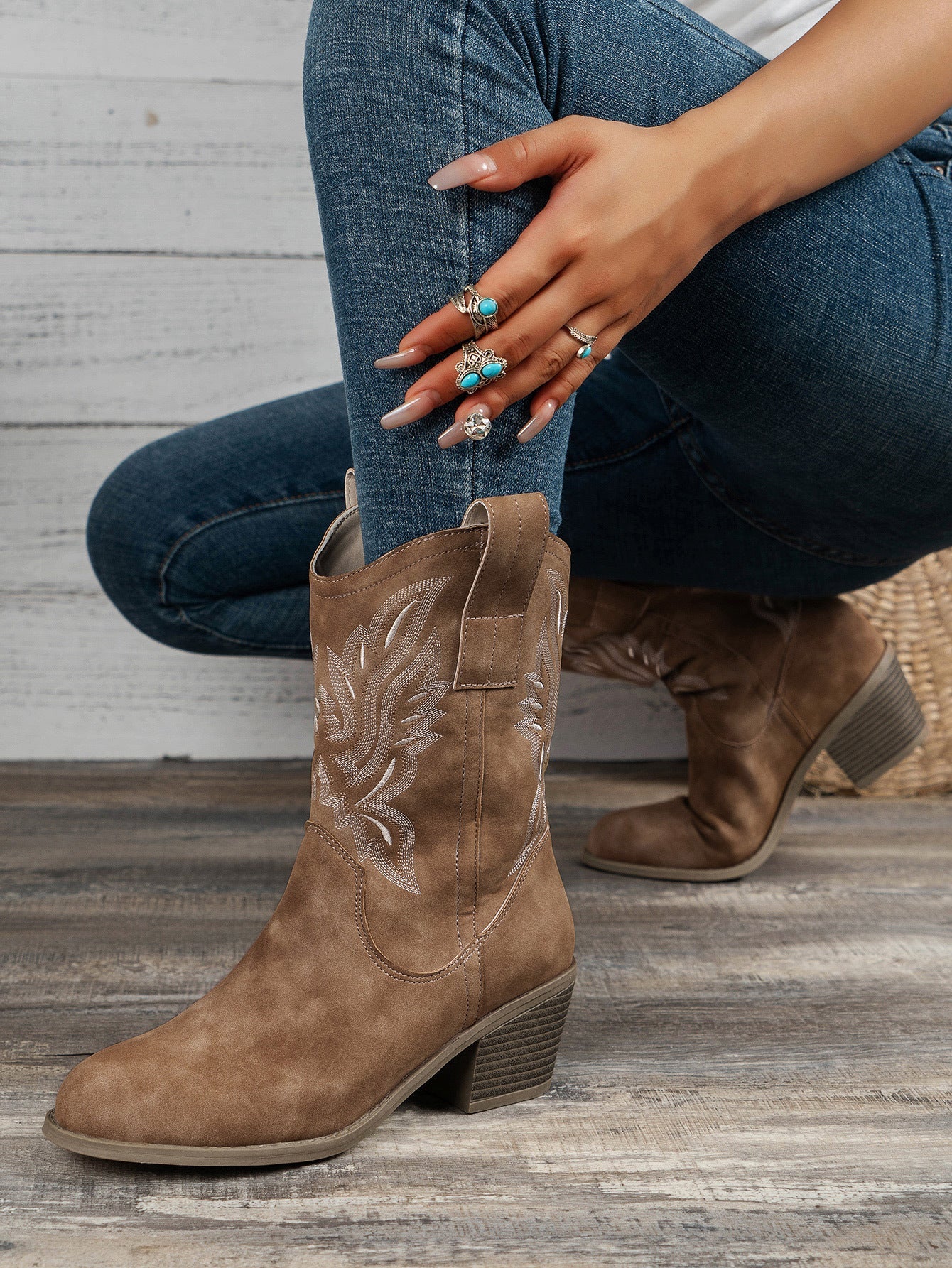 Moncelia Bianca Embroidered Mid-Calf Western Boots