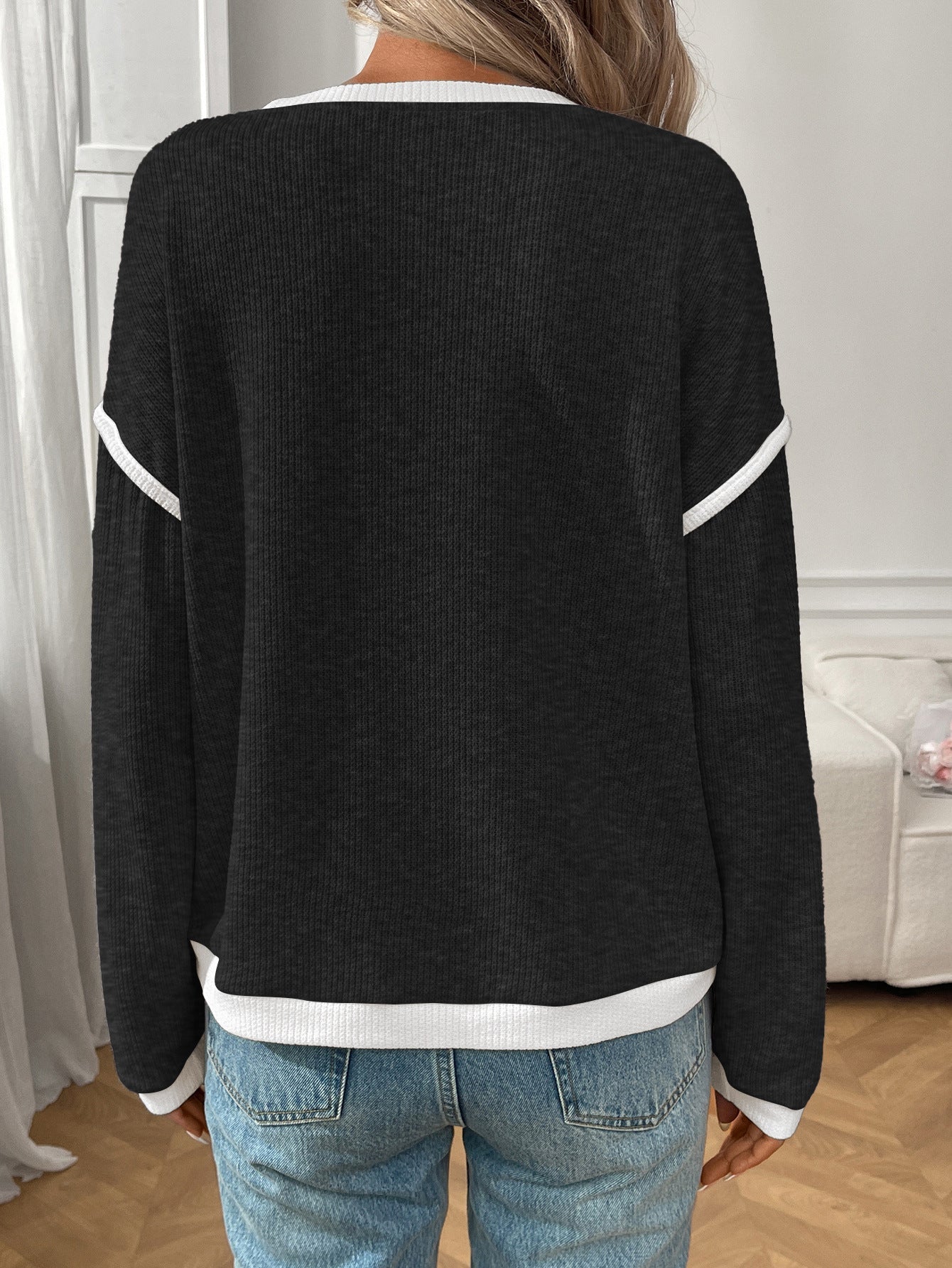 Moncelia Bruna Contrast-Trim Ribbed Knit Top