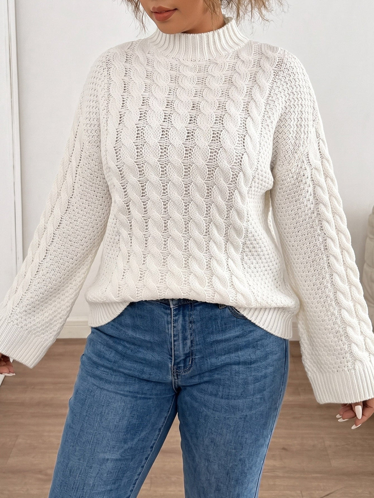 Moncelia Ronja Chunky Cable Flare Sleeve Sweater