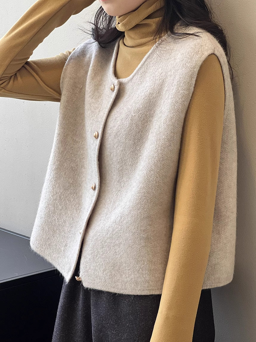 Moncelia Amaya Button-Front Knit Sweater Vest