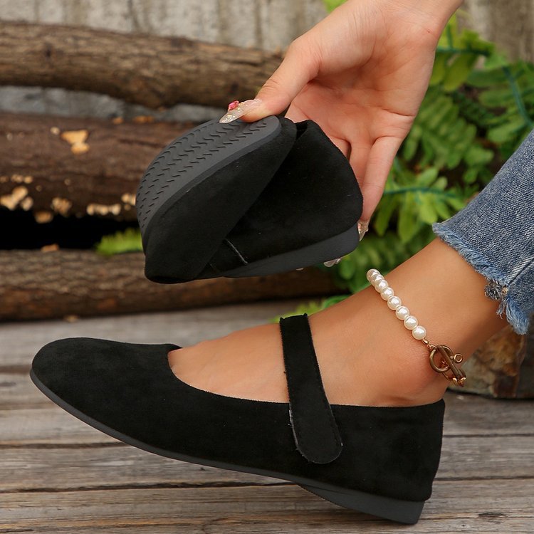 Moncelia Cindy Soft Faux Suede Mary Jane Flats