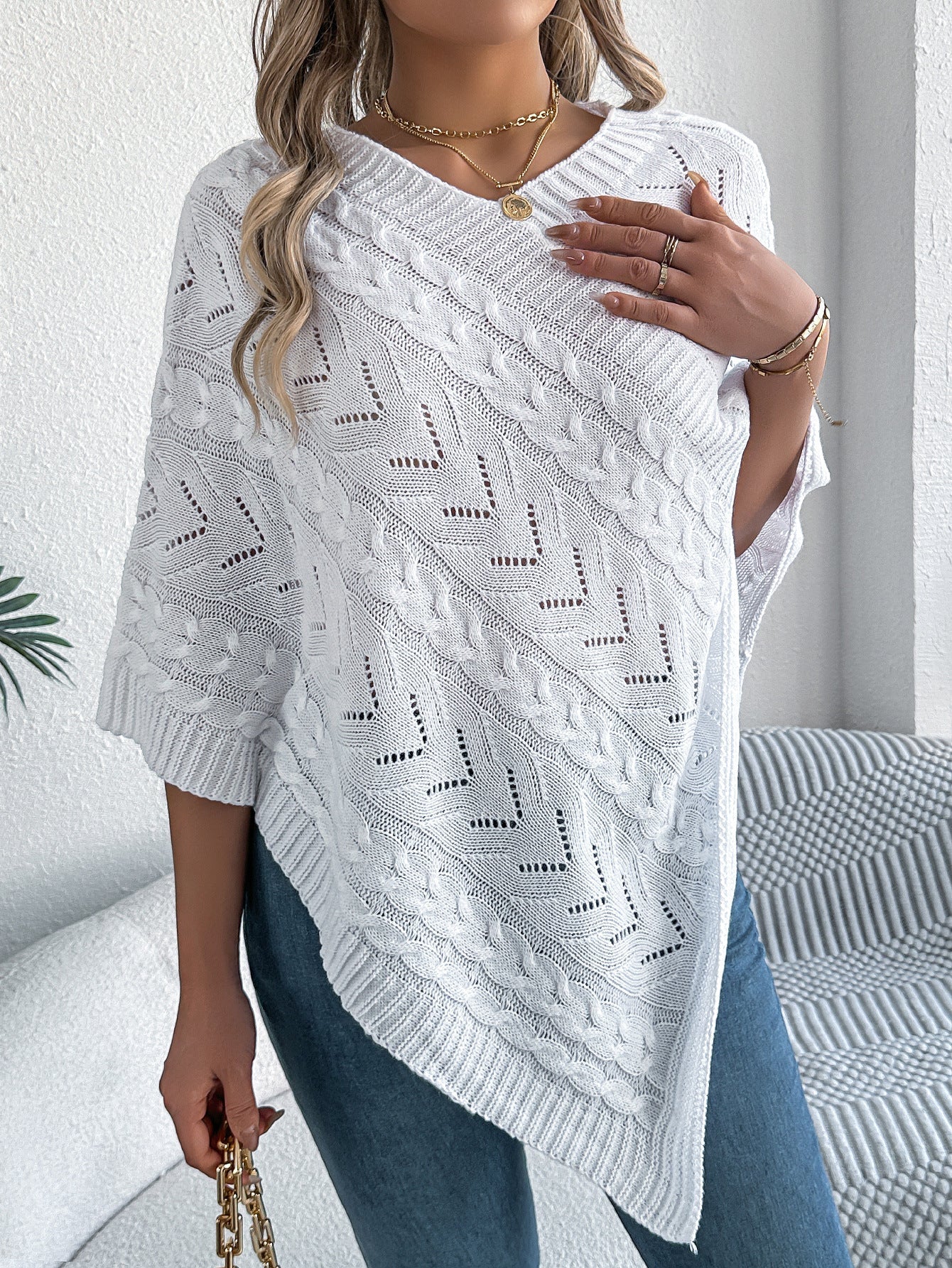 Moncelia Dalila Cable Knit V-Neck Cape Poncho