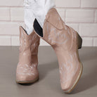 Moncelia Sanna Embroidered Snip-Toe Western Boots