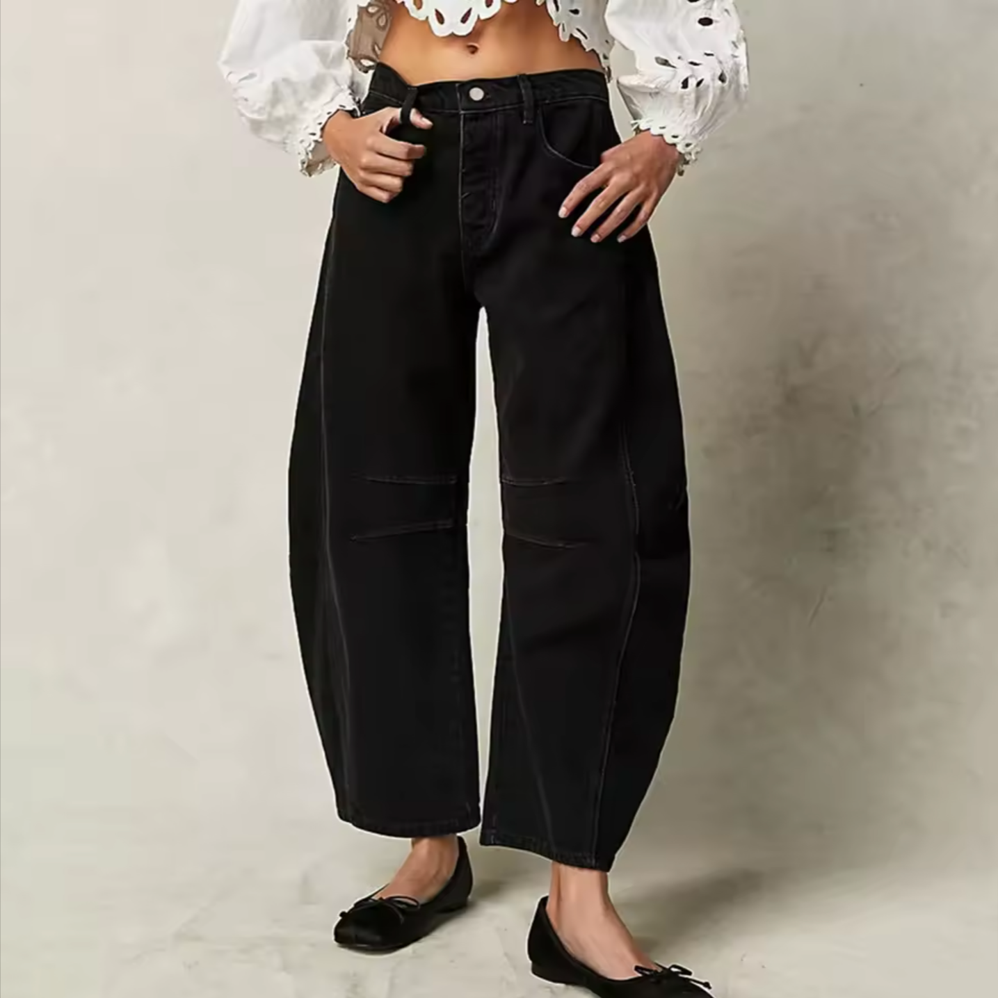 Moncelia Kathleen Sculpted Barrel Leg Denim Jeans