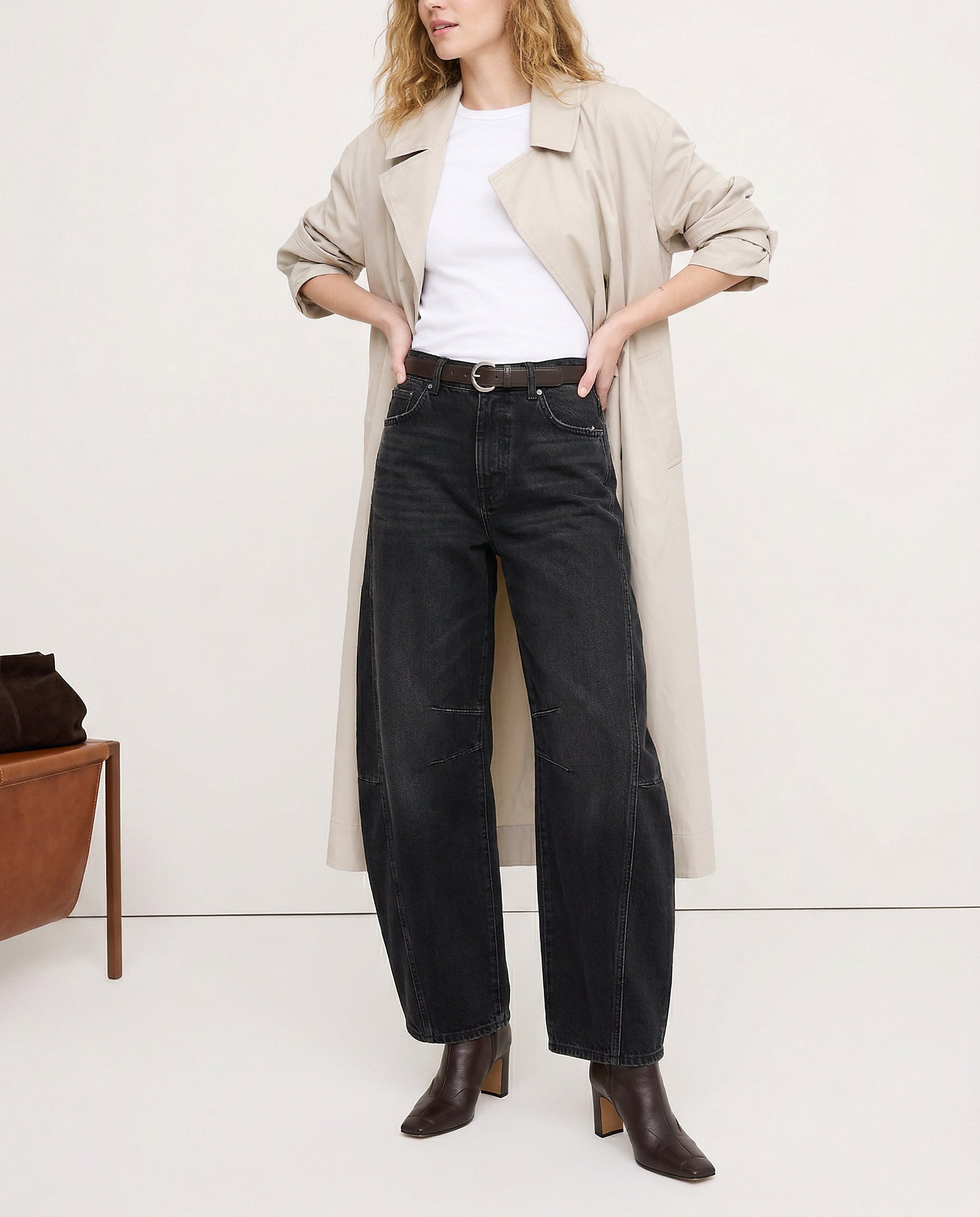 Moncelia Kathleen Sculpted Barrel Leg Denim Jeans