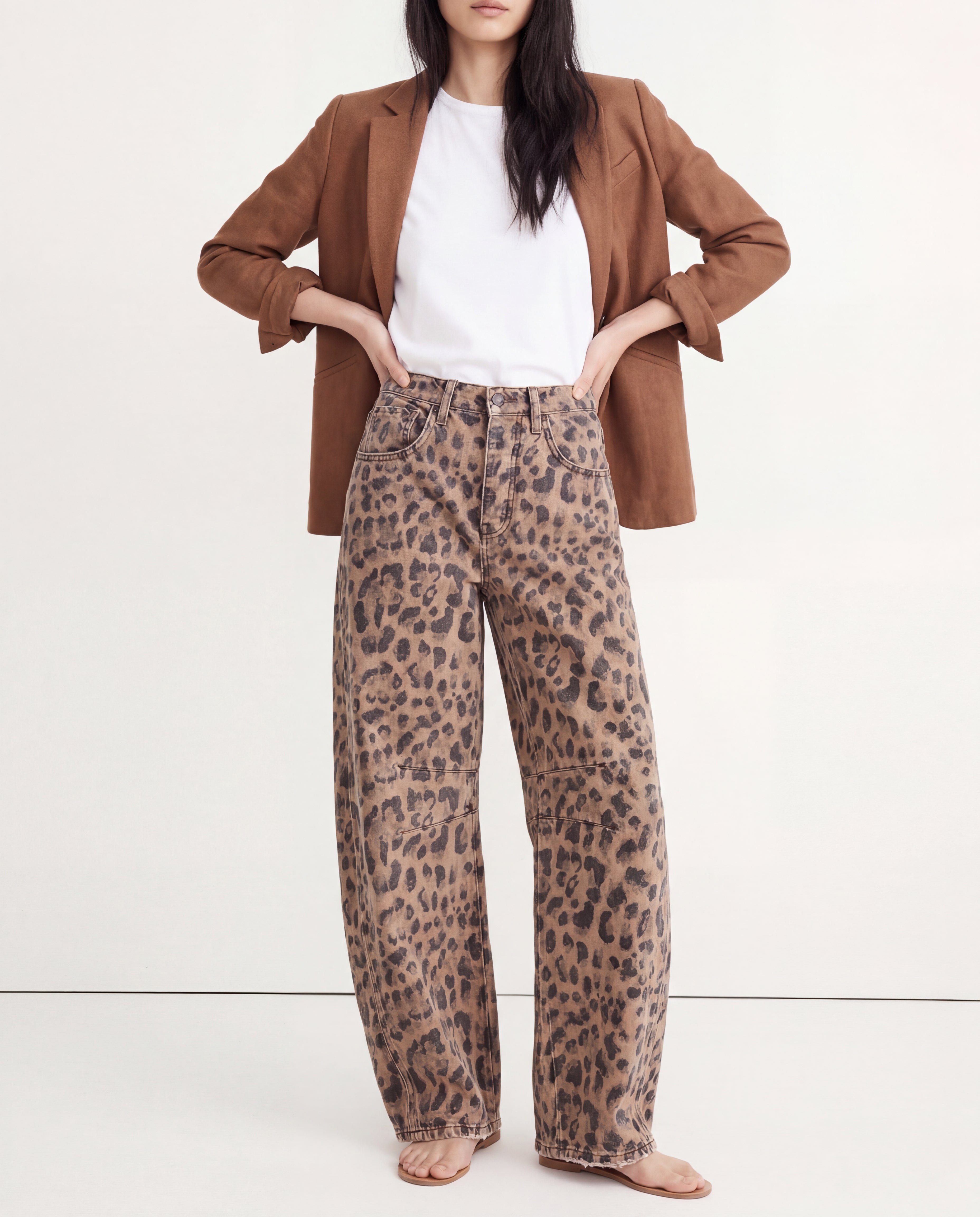 Moncelia Kathleen Sculpted Barrel Leg Denim Jeans